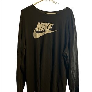 nike long sleeve shirt